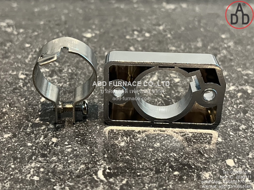 Siemens QRA Clamp with Flange/Socket (4)